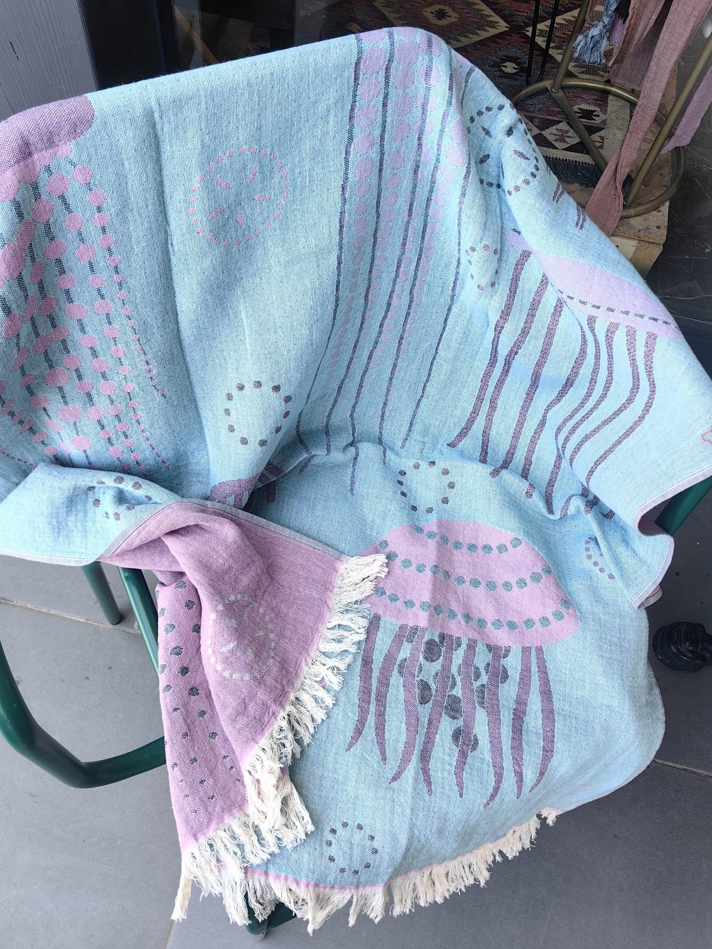 100% cotton Jelly Fish towel/throw, Pink & Turquoise & Gray