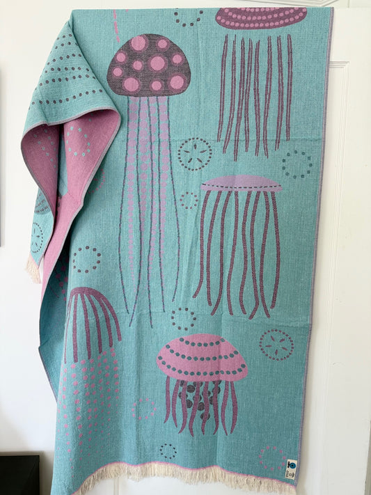100% cotton Jelly Fish towel/throw, Pink & Turquoise & Gray