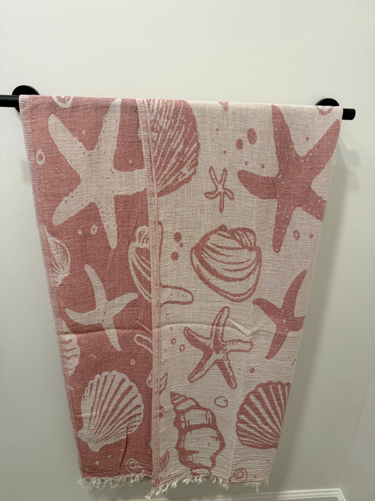Beach Towel - Sea shells - pink & beige
